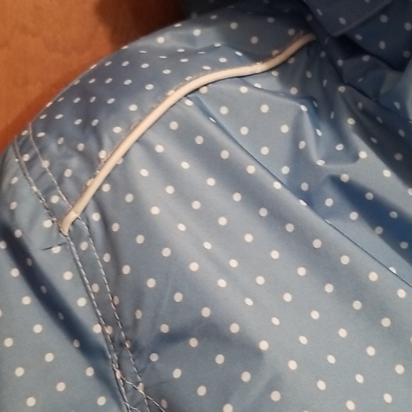 Vintage Ladies Hooded Rain Jacket - Picture 5 of 8